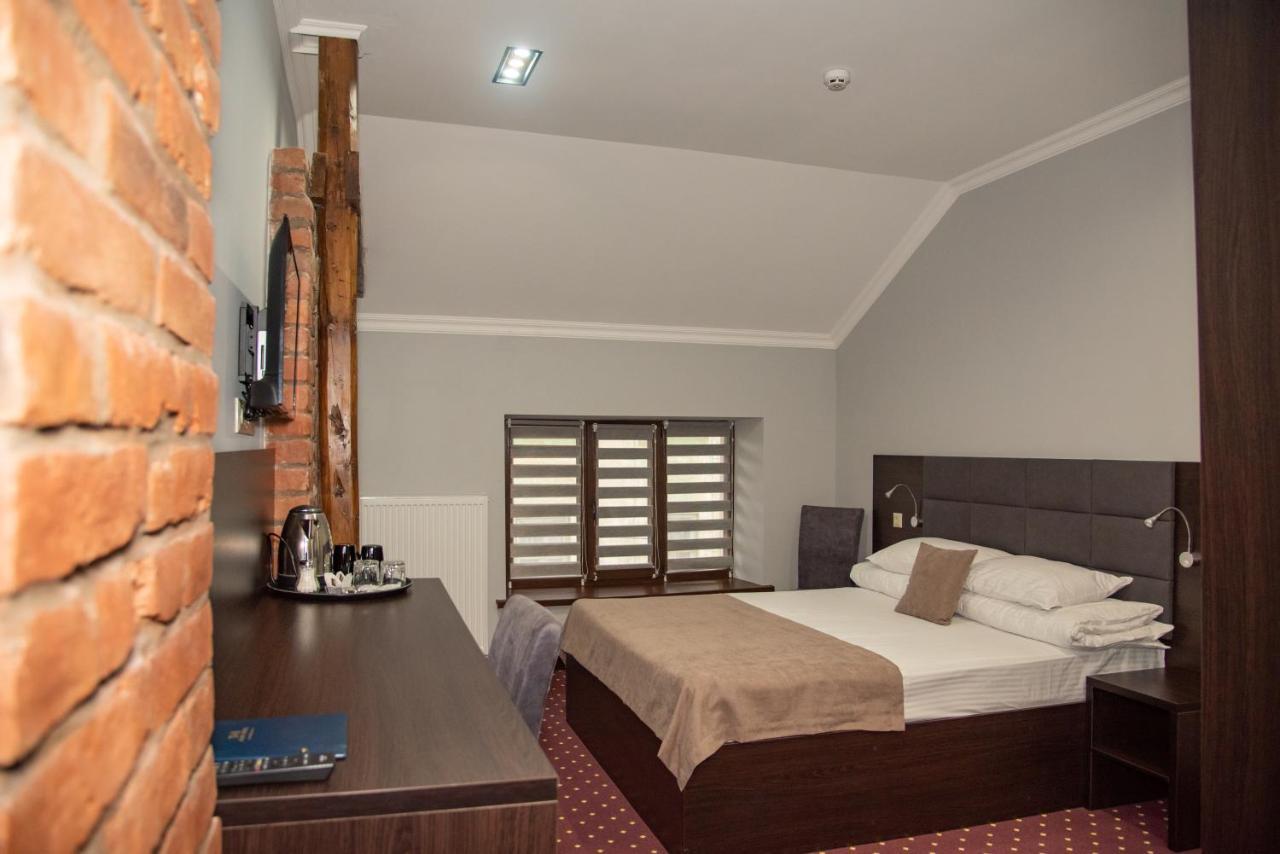 T&S Apart-Hotel Czerniowce Zewnętrze zdjęcie