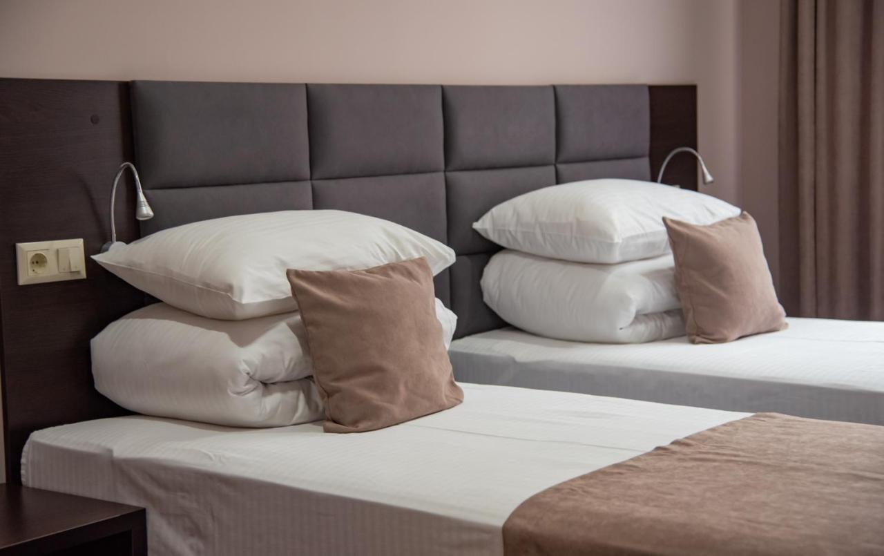 T&S Apart-Hotel Czerniowce Zewnętrze zdjęcie