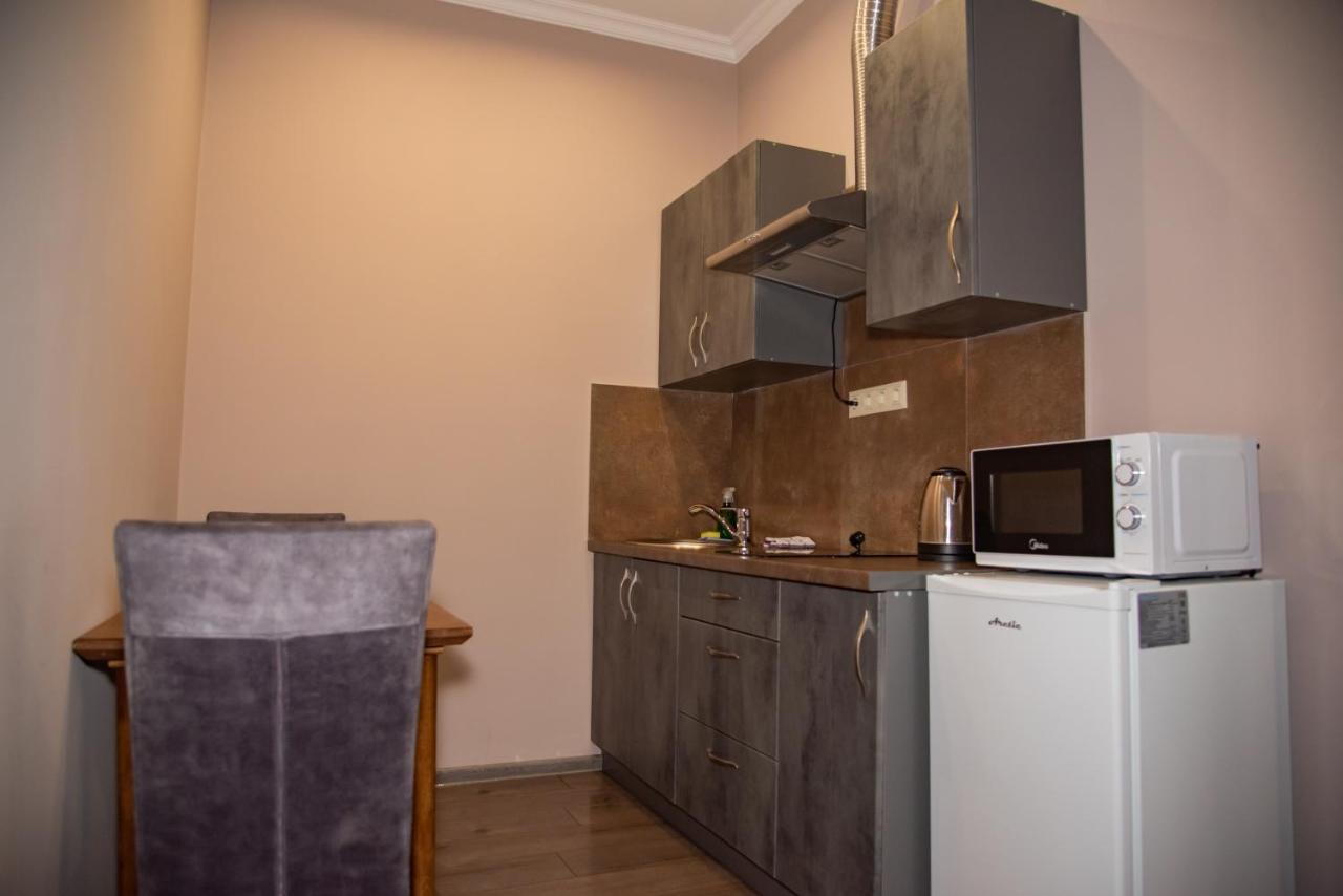 T&S Apart-Hotel Czerniowce Zewnętrze zdjęcie